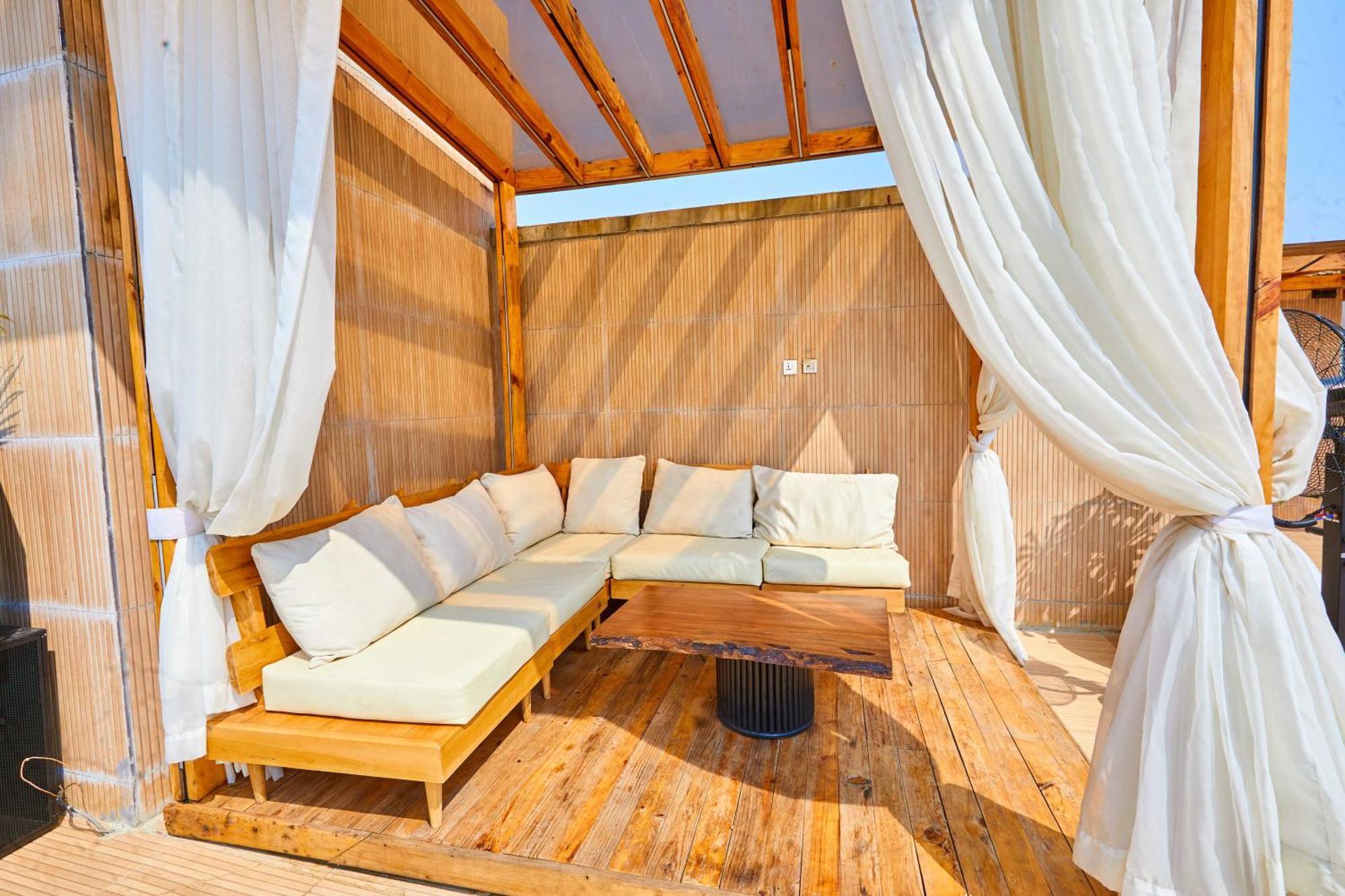 Vintano Hotel Lekki Exteriér fotografie